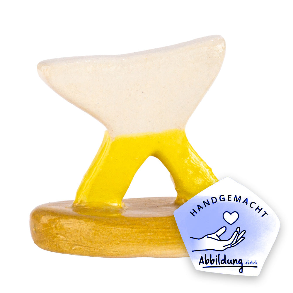 Freistehende Krippenfigur aus Keramik "Krippe"